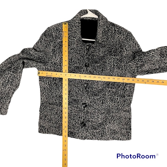 Women’s Wool Blend Jacket Five Button Front Two Waist Pockets Gently Worn - Picture 11 of 11